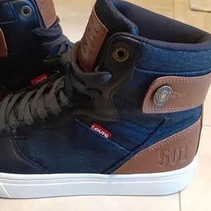 Levis Hi Tops